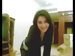 एक blowjob तो सेक्सी ...