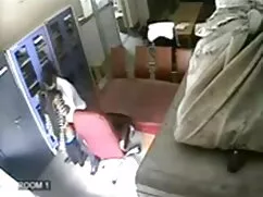 अधोवस्त्र में फ्रेंच ...