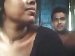 प्यारा युवा समलैंगिक ...
