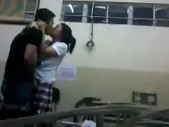 पारु सिलिओस सेक्सी म ...