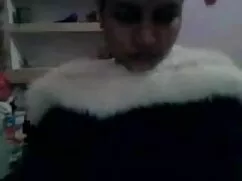 चब्बी बस्टी मिल्फ आउ ...