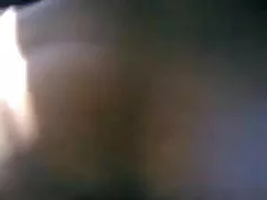 सुनहरे बालों वाली बक ...