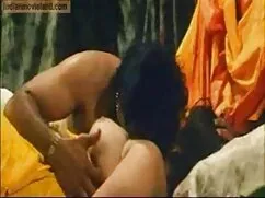 एक्शन फुल हद में सेक ...