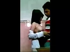 मिल्फ़ छोटे आदमी हिं ...