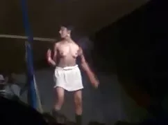 गले की हिंदी में सेक ...