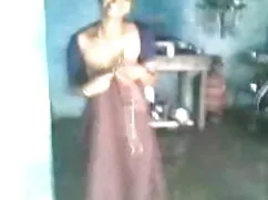 भव्य रेड इंडियन किशो ...