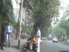 एक घर का बना मूवी से ...