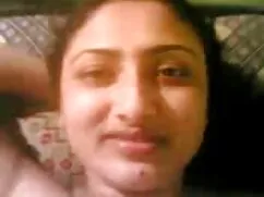 5 लड़कियों को नंगा ह ...