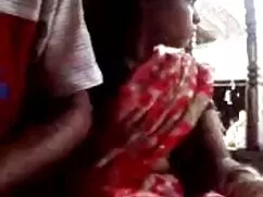 पूल से नग्न मूवी सेक ...