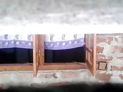 अधोवस्त्र लैटिना पाइ ...