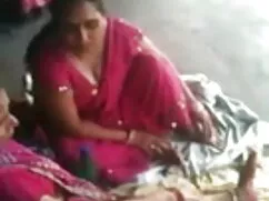 दो हिंदी में सेक्सी  ...