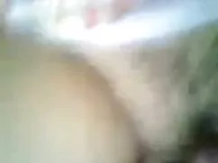 लैटिना बेब एक त्रिगु ...