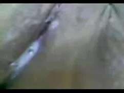 मेरे बिस्तर पर गोरा  ...