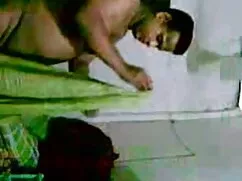 2279601 सेक्स की मूव ...